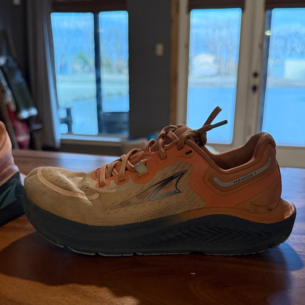 Altra Women’s Athletic Shoes - Salmon and navy